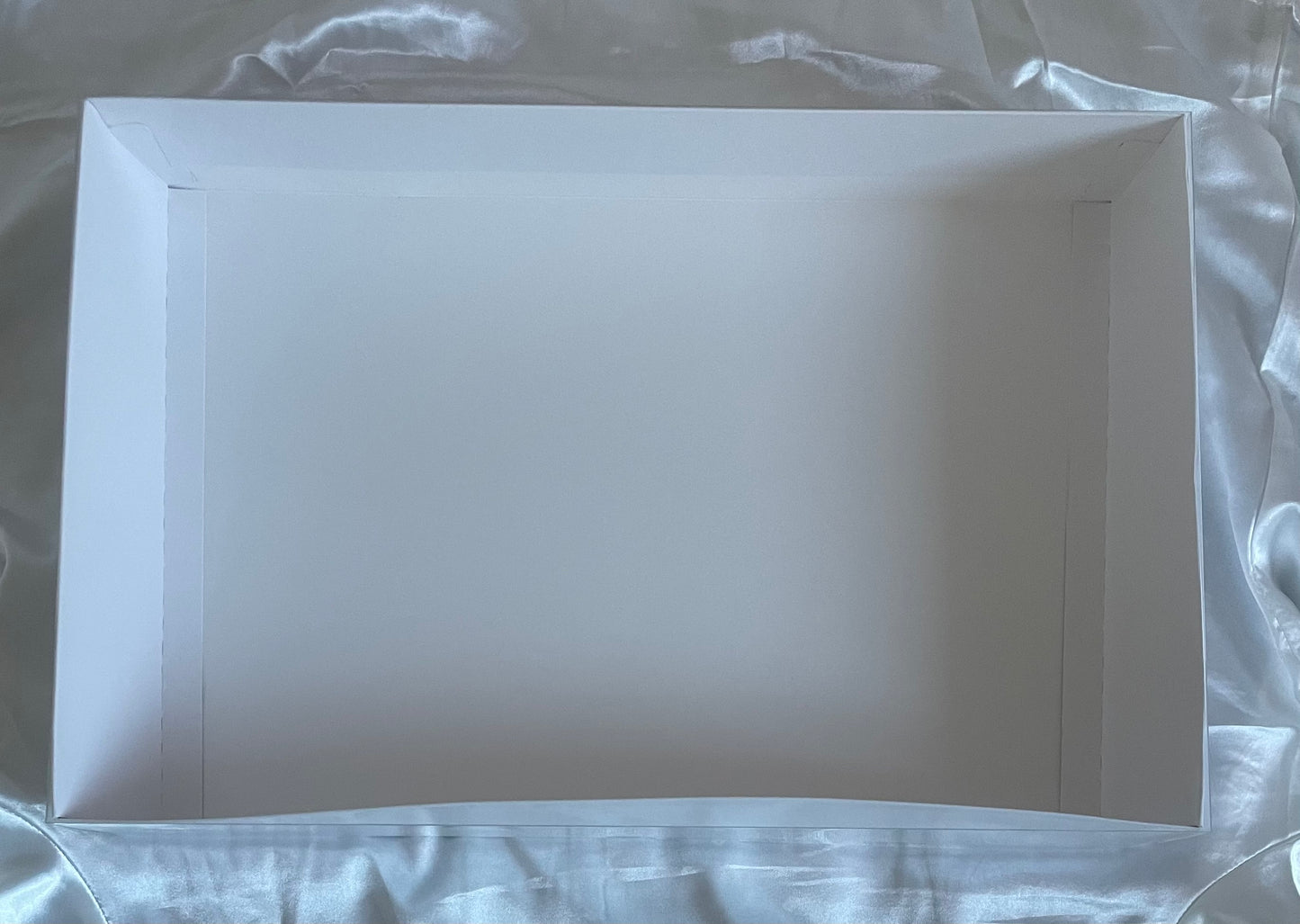 Boite transparente non personnalisé pour constituer un coffret